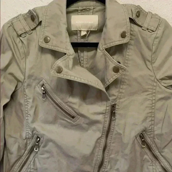 BANANA REPUBLIC Women’s Khaki Jacket - Picture 3 of 4
